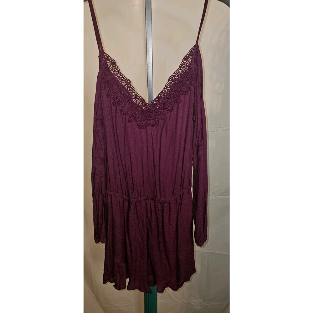 Ecote Burgandy Cold Shoulder Spagetti Straps Romper SZ S |Boho Festival Feminine
